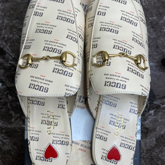 Gucci mules with iconic logo - Picture 4 of 4